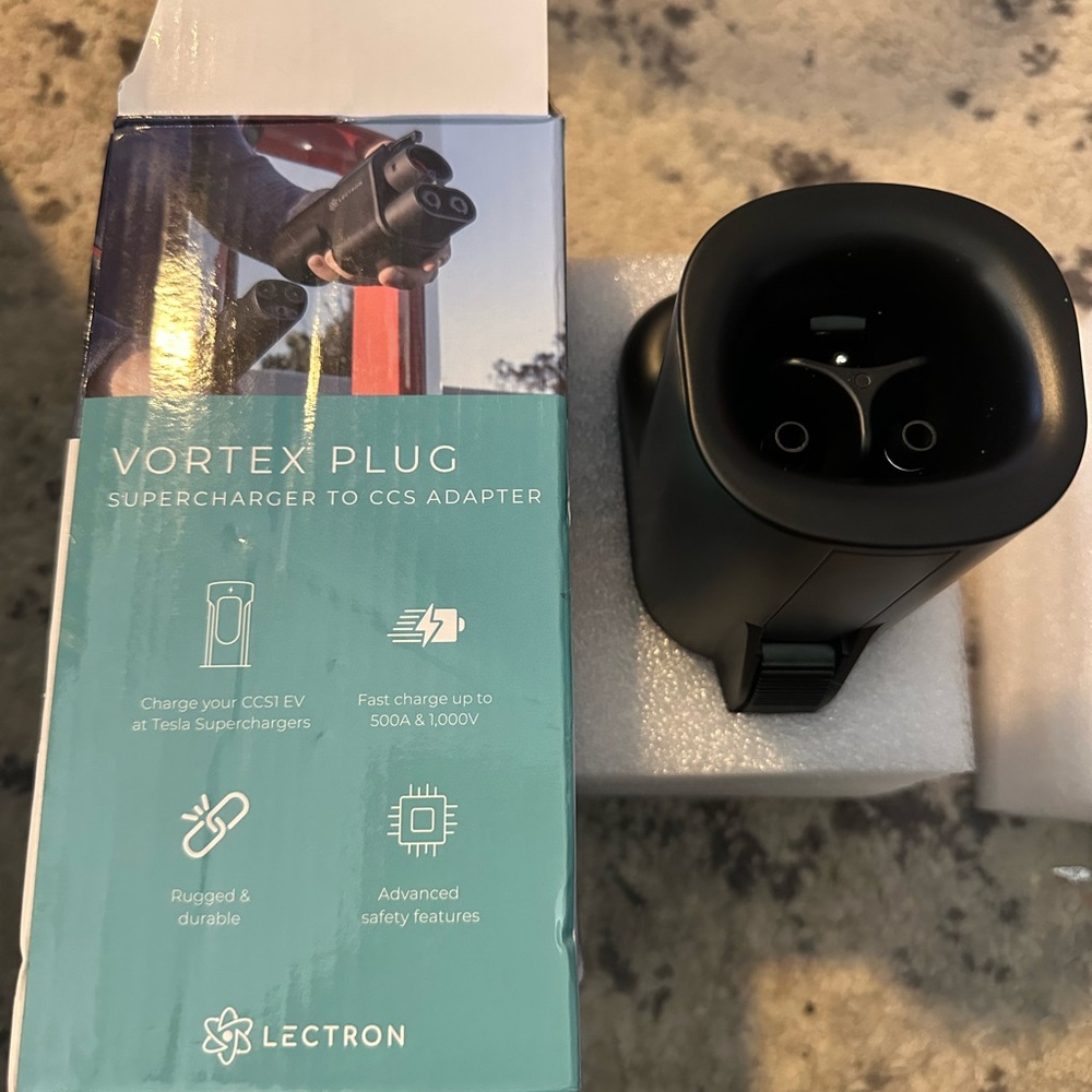 Lectron Vortex Plug Supercharger Adapter